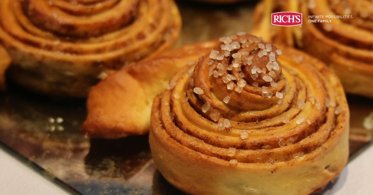 jenis roti Cinnamon Roll