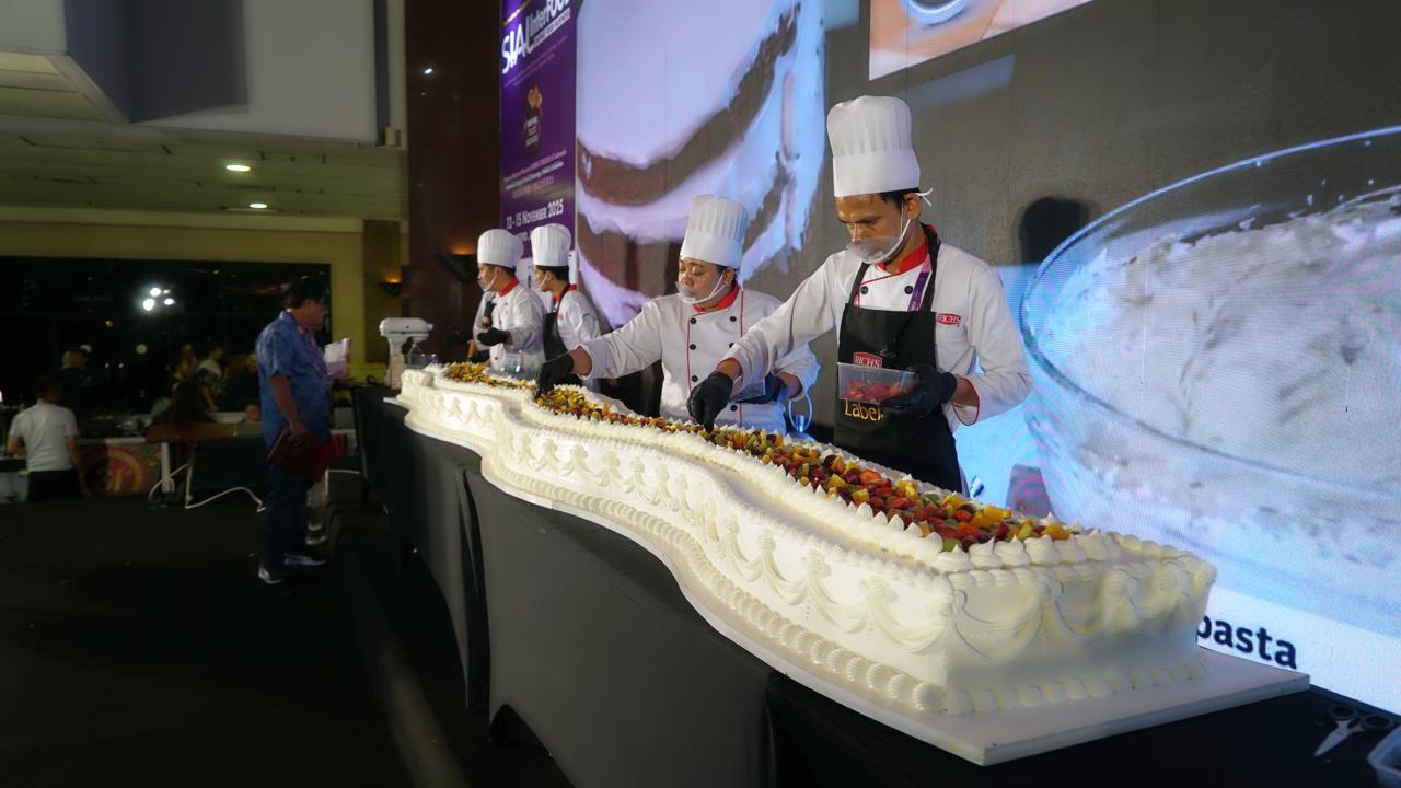 Fruity mangosteen in SIAL Interfood