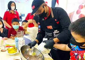Kids-Cooking-Class-Rich-Products-Indonesia-with-Homemade-Indonesia